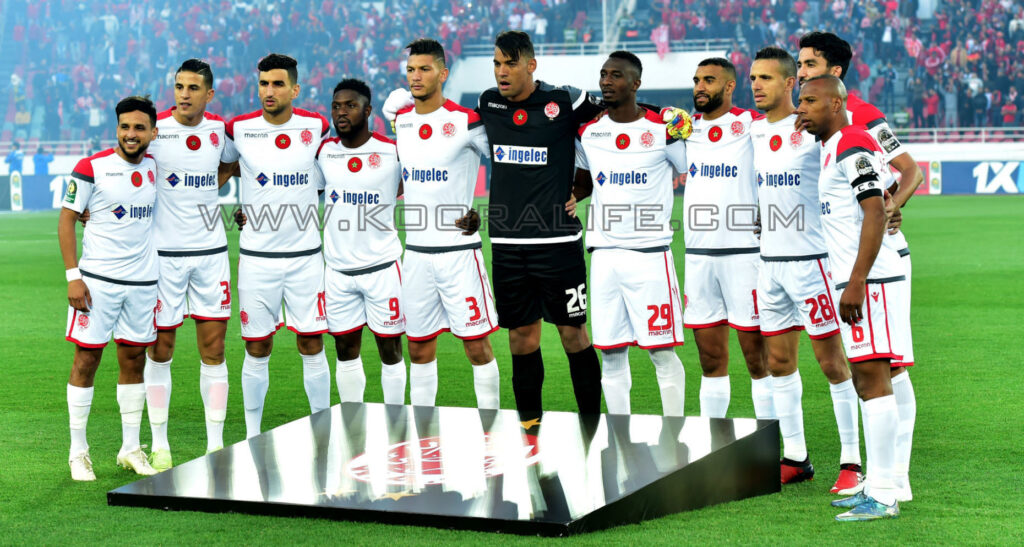 عطلة طويلة للاعبي الوداد بسبب مباراة الجزائر