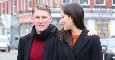 لاعبة التنس إيفانوفيتش تساند زوجها الدولي الألماني شفاينشتيجر