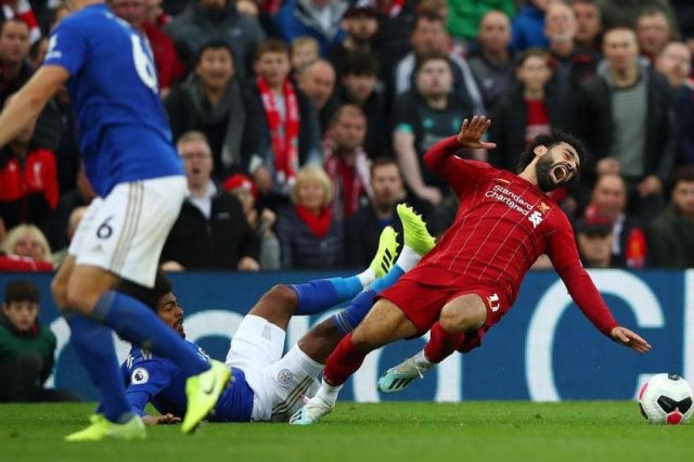 جديد إصابة محمد صلاح ومشاركته ضد الشياطين الحمر