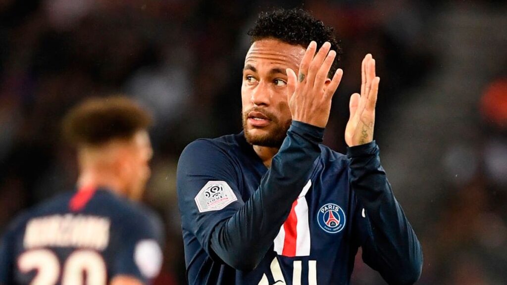 رغم عدم تواجده..جماهير نيس تسخر من نيمار