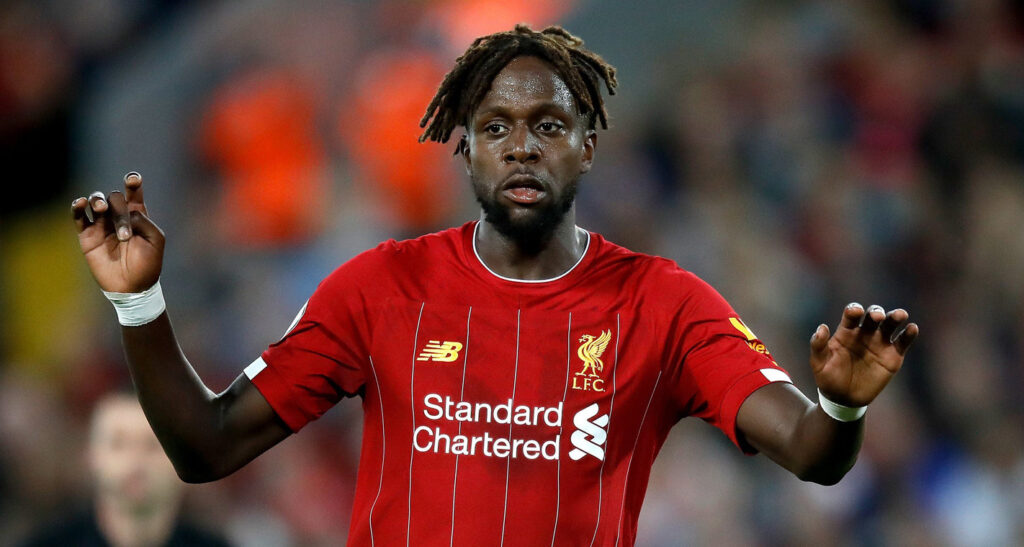 ليفربول يستنكر اللافتة العنصرية ضد أوريجي