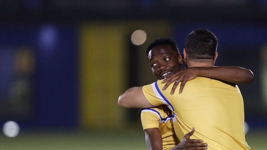 أحمد موسى يعود أخيرا لتدريبات النصر