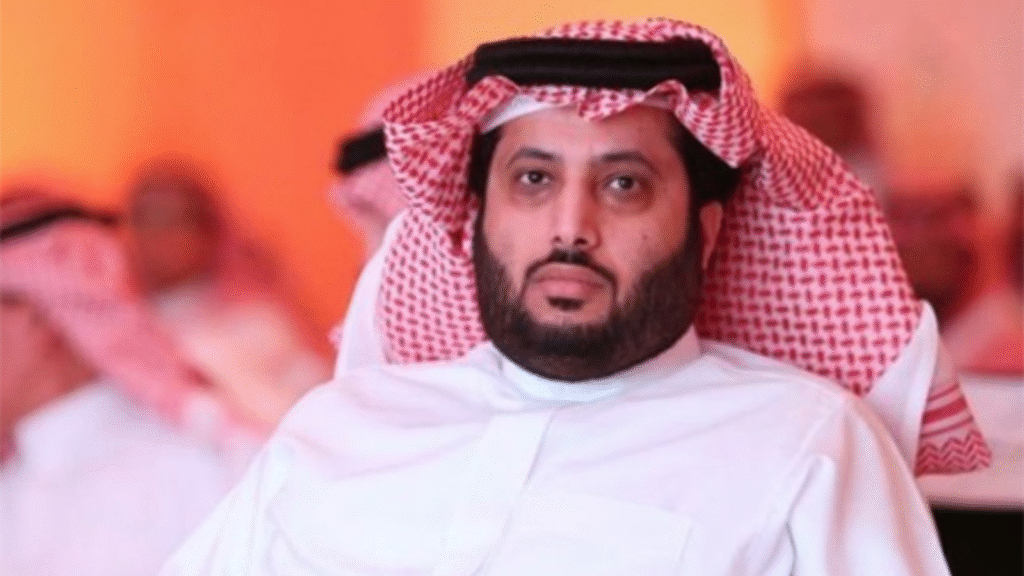 تركي آل الشيخ يؤكد على أنه ليس جمعية خيرية