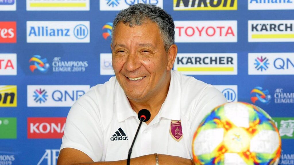 رسميا: تين كيت مديرا فنيا لاتحاد جدة السعودي