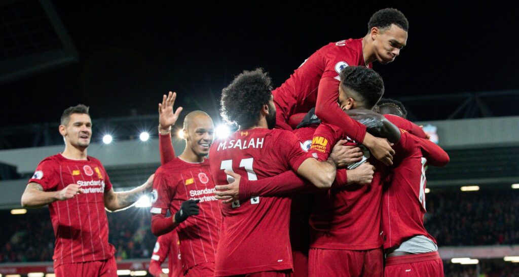 ليفربول يضرب السيتي بثلاثية و يحلق في صدارة البريمييرليغ