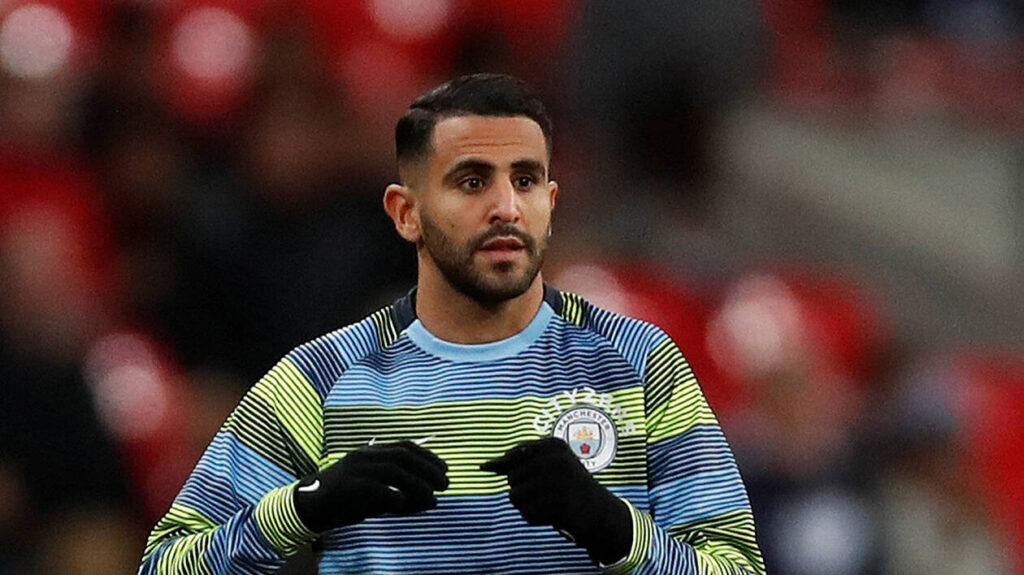 محرز يعترف بأنه أضاع سنتين من مسيرته في ليستر سيتي