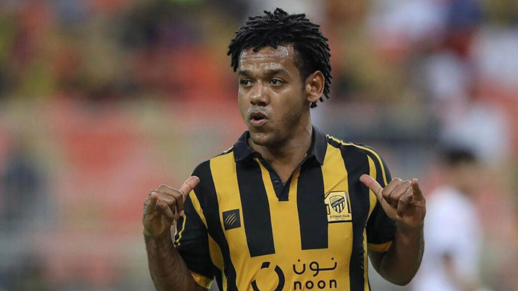 تعرف على تفاصيل عقد رومارينيو الجديد مع الاتحاد