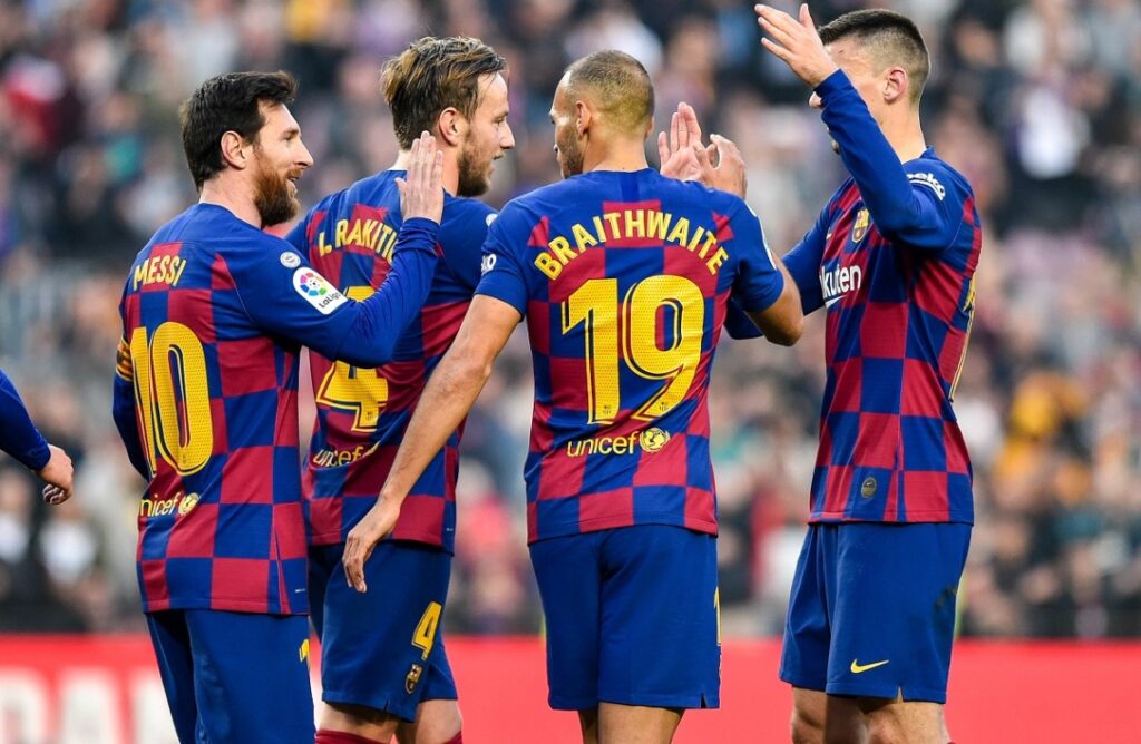 برايثوايت يكشف “سراً طريفاً” عند انتقاله لبرشلونة