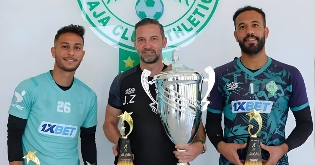 أفضل لاعب أجنبي، أفضل حارس، أفضل مدرب، “النسور” يتوصلون بجوائز الموسم