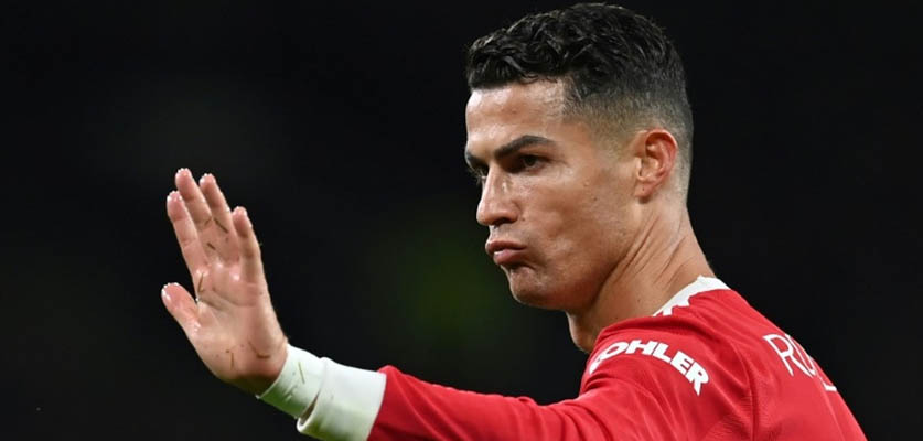 رونالدو: “سأغلق أفواه المنتقدين مع مانشستر يونايتد”