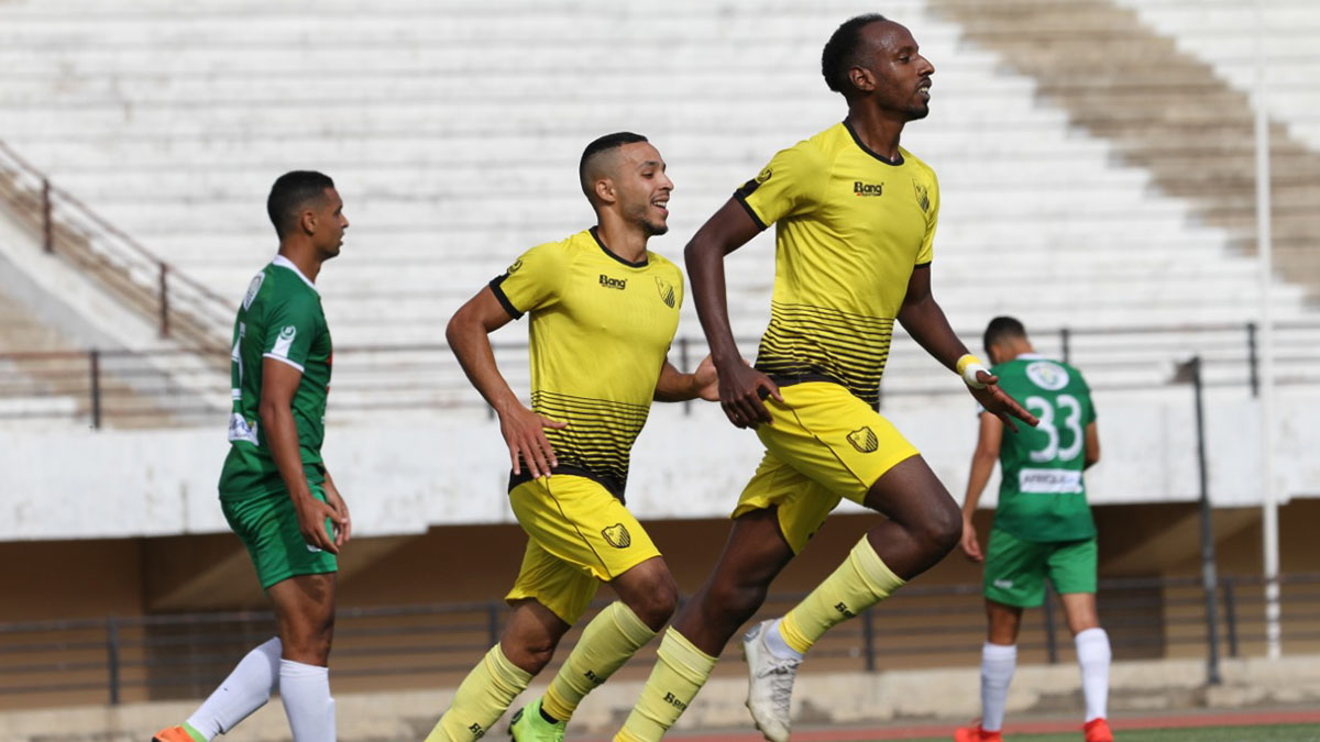مستحقات اللاعبين تزيد وضعية المغرب الفاسي تعقيدا 1 iHhDezz5PvWV7OIEfRCWKtH18PFA9AsgjYc5UTWT مستحقات اللاعبين تزيد وضعية المغرب الفاسي تعقيدا