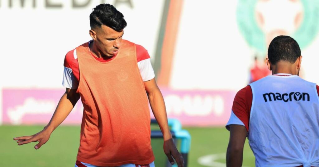 الوداد الرياضي يستعد لـ “الديربي” بمعسكر مغلق