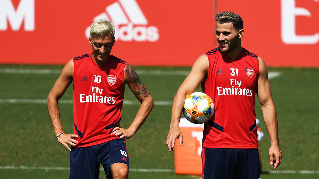 rTvjSEa9vA6CtVKN0M1AWTRhGf930cicipwYy81Q الشرطة البريطانية تحتجز زوجة لاعب أرسنال