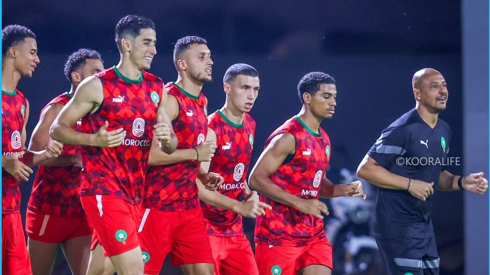 لاعبو المنتخب المغربي: سعداء بعودة الركراكي ونعلم جيدا ما ينتظرنا أمام جنوب إفريقيا”