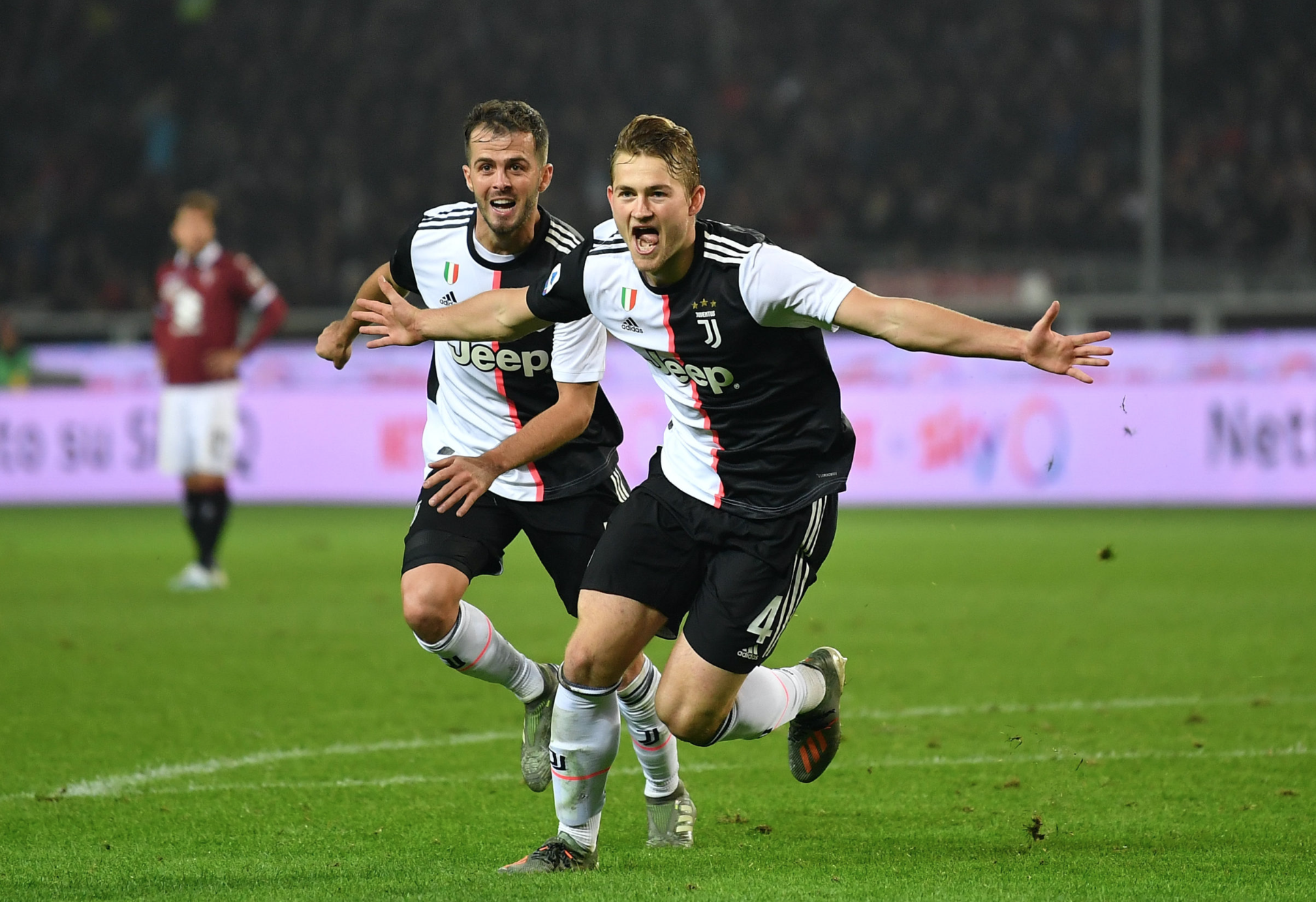 wtdZ13htdy6WqNNFUGRcVwAp2a3vKSXZ6u6ep85u بعد انتقاده لمانشستر يونايتد، رايولا يفتح النار على برشلونة بسبب دي ليخت