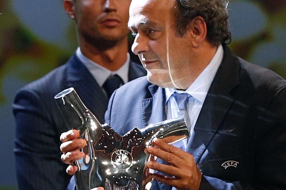 تسريبات جديدة تكشف اسم أفضل لاعب في أوروبا وتشكيلة الموسم