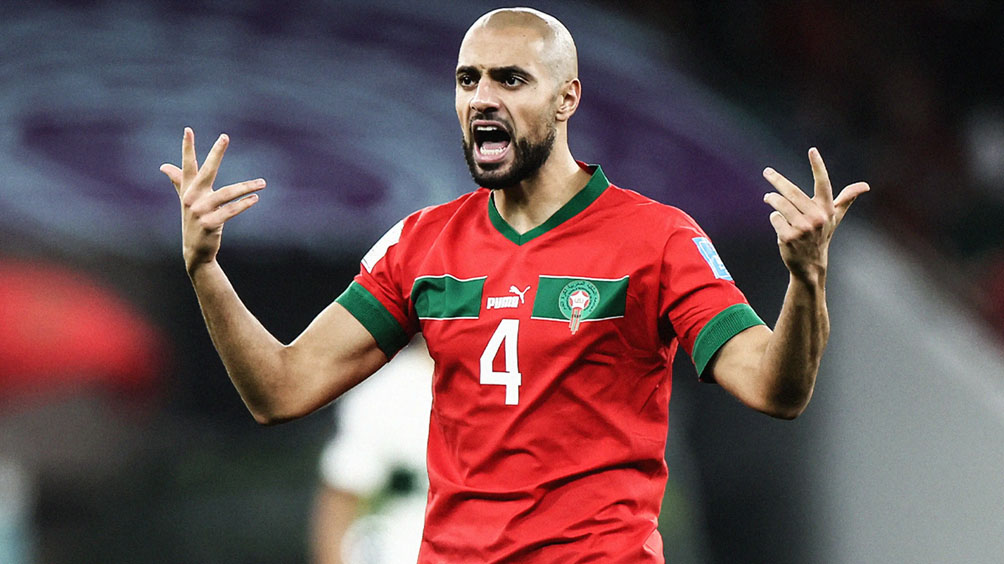 السبب وراء غياب الدولي المغربي أمرابط عن مانشستر يونايتد أمام بايرن ميونخ