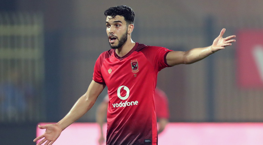 العروض تنهال على وليد أزارو و مدرب الأهلي يطلب مهلة للتفكير 1 العروض تنهال على وليد أزارو و مدرب الأهلي يطلب مهلة للتفكير