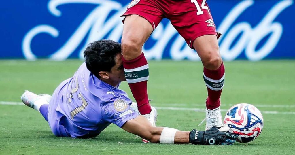 نهاية مغامرة الهلال في مونديال الأندية بعد سقوطه أمام فلومينينسي