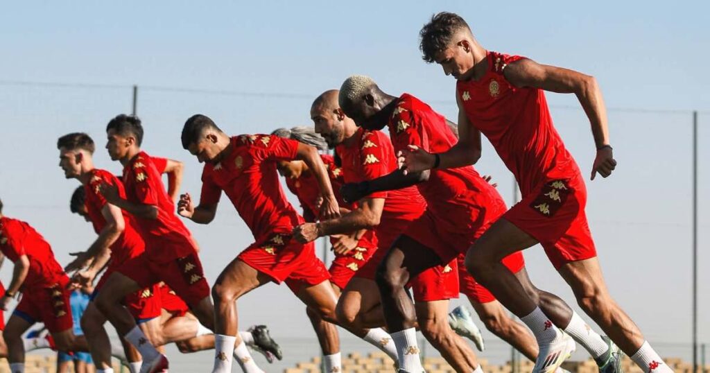 الوداد الرياضي يترقّب مواجهات نارية في انطلاقة الموسم الجديد من البطولة الاحترافية