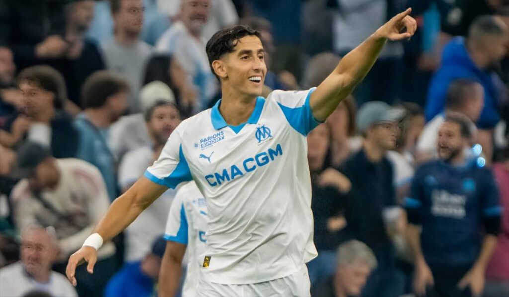 نايف أكرد مارسيليا يقود الفريق لفوز مثير على باريس سان جيرمان