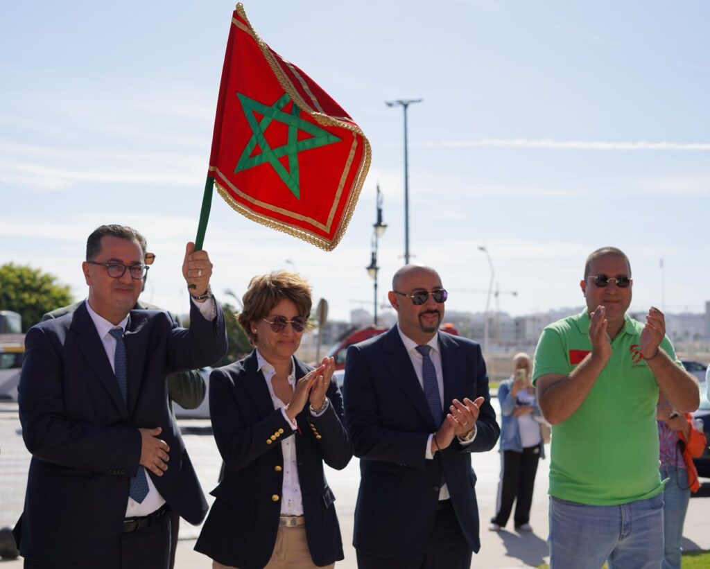 طنجة والعرائش تعيشان أجواء رياضية احتفالية بمناسبة انطلاق “سباق التناوب الرمزي المسيرة الخضراء”
