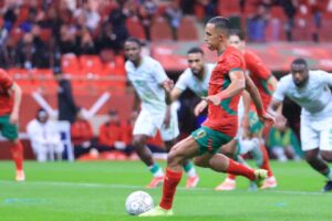Picsart 25 12 22 18 55 28 113 فوز المنتخب المغربي على جزر القمر 2-0 في افتتاح كان 2025