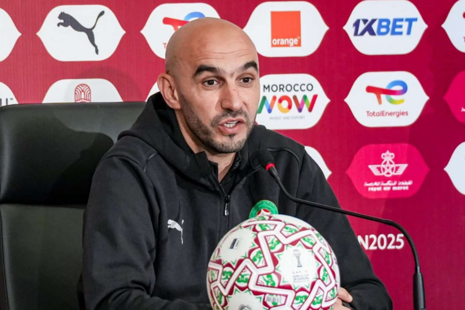 الركراكي 5 الركراكي: نريد اللقب لا المجد المؤقت