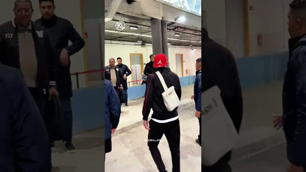 بهذه الطريقة غادر حكيم زياش ملعب محمد الخامس، بعد نهاية المباراة 🔥