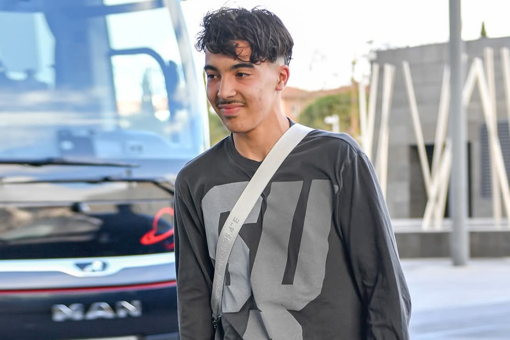 بونيدا يعبّر عن سعادته بحمل قميص المغرب ويؤكد استعداده لإثبات نفسه 1 بونيدة بونيدا يعبّر عن سعادته بحمل قميص المغرب ويؤكد استعداده لإثبات نفسه