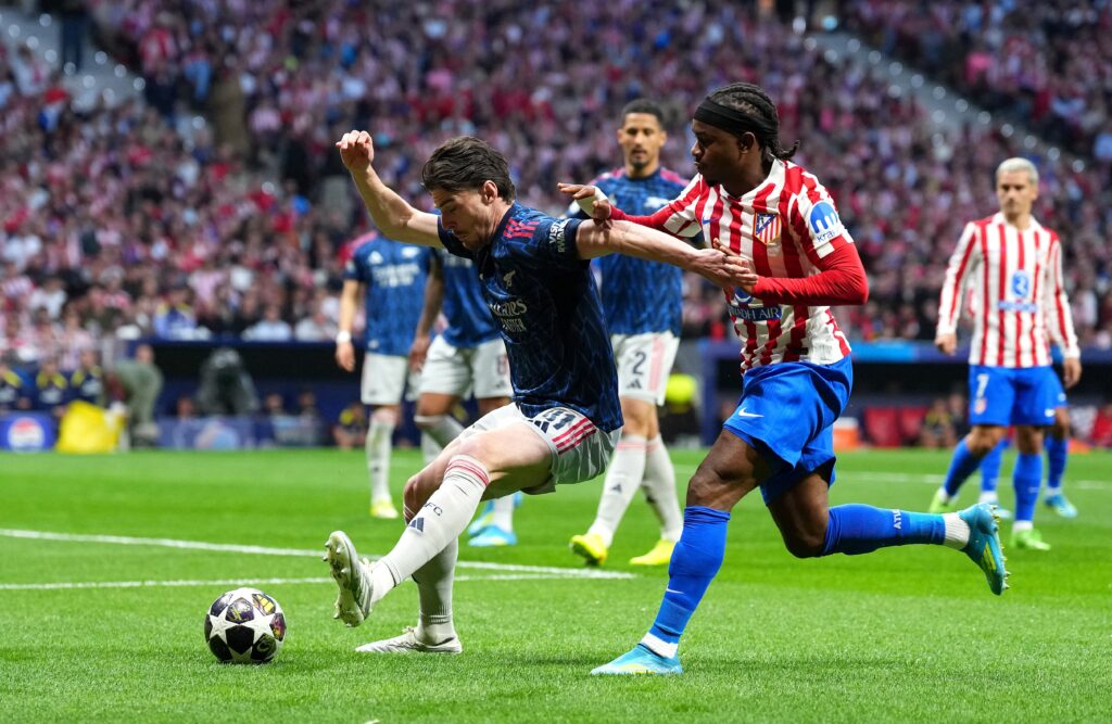 التعادل يحسم ذهاب نصف نهائي الأبطال بين أتلتيكو وأرسنال