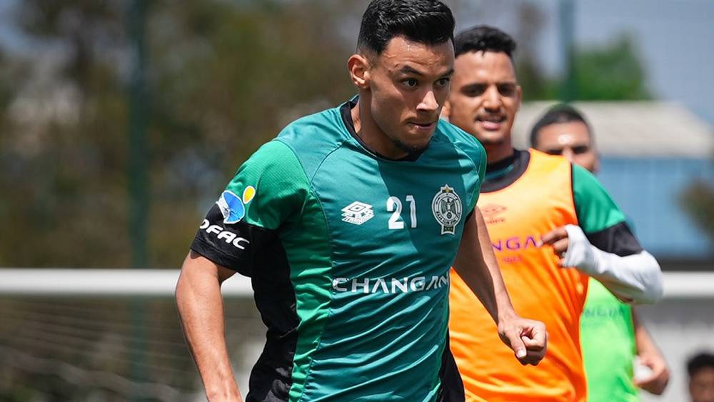 الرجاء يستعد للكلاسيكو ضد الجيش الملكي بالدوري المغربي