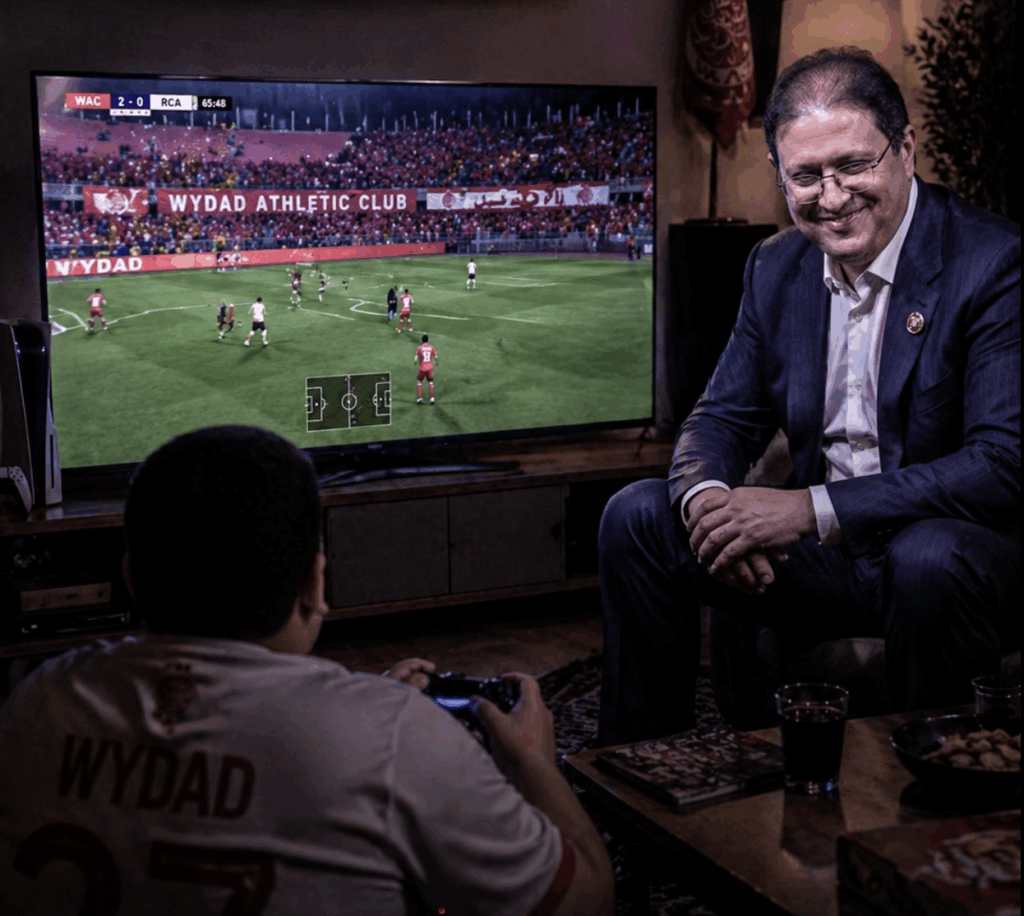 مقال رأي : هشام أيت مانة ، الرئيس الذي جعل الوداد لعبة بين يديه