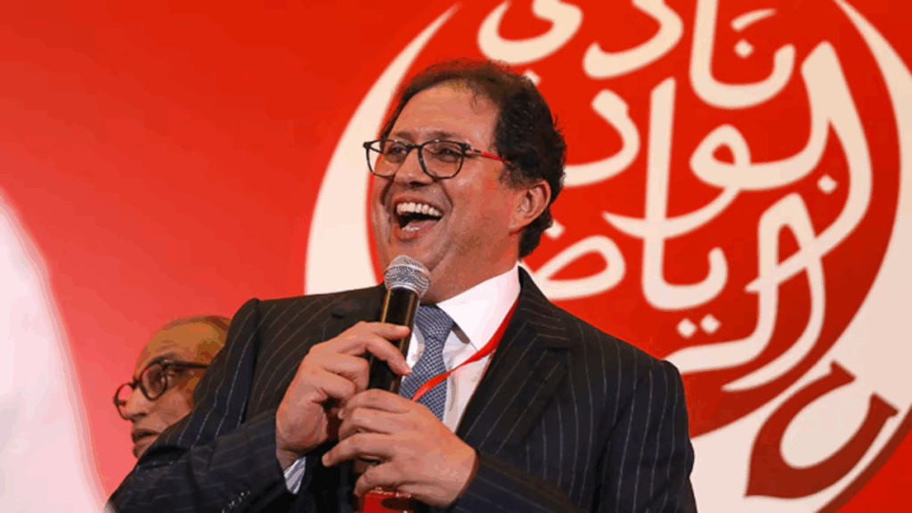 مقال رأي : هشام أيت مانة ، الرئيس الذي جعل الوداد لعبة بين يديه