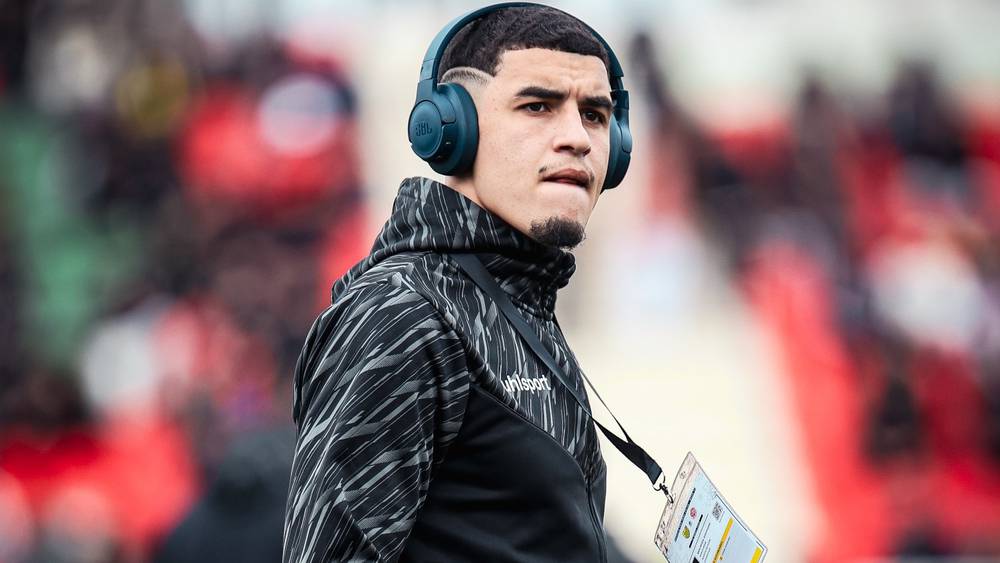 بنجديدة يتطلع للانضمام للمنتخب المغربي بعد تألقه مع المغرب الفاسي