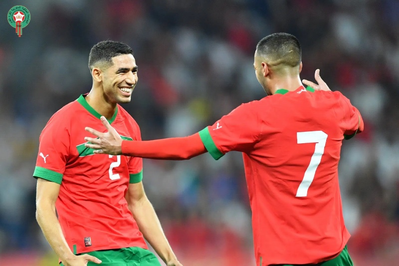 أشرف حكيمي وحكيم زياش يتصدران قائمة الأكثر مشاركة مع المنتخب المغربي في كأس العالم