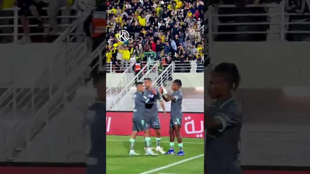 احتفالية ماتياس بالهدف الأول للرجاء في شباك المغرب الفاسي