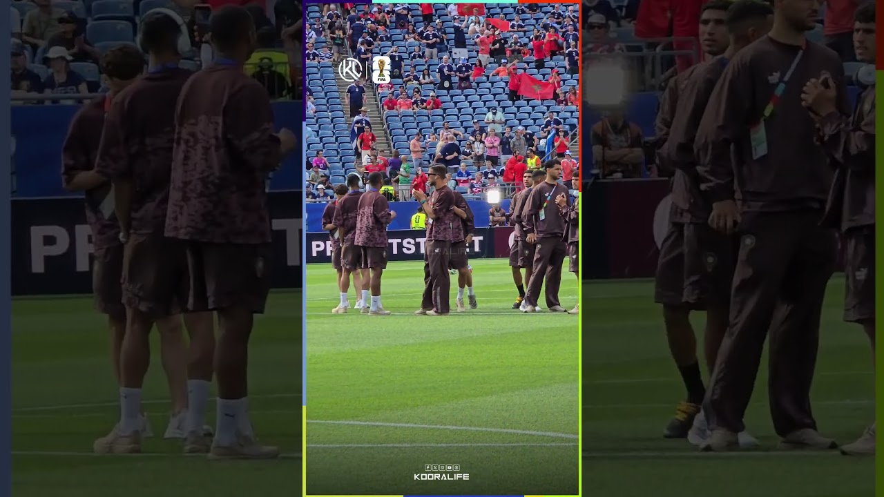 maxresdefault 55 لاعبي المنتخب الوطني المغربي تصفق👏 للجماهير التي جاءت لمساندتها بعد دخولها أرضية الملعب 🔥🔥