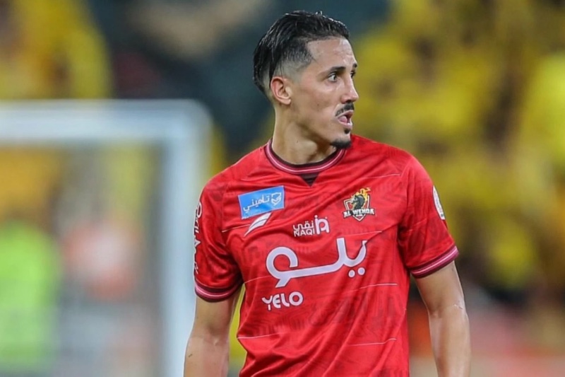 المغرب التطواني يفتح قنوات الاتصال مع فيصل فجر