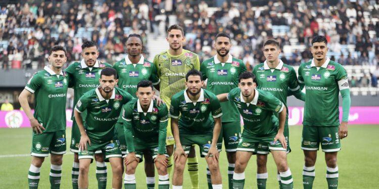الرجاء يطلب من لاعبيه البحث عن فرق جديدة