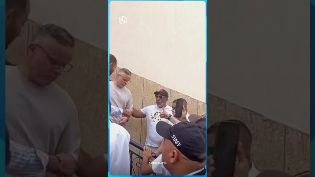 وهبي يودع الراحل الحاج يوعري بحضور جنازته🙏🙏