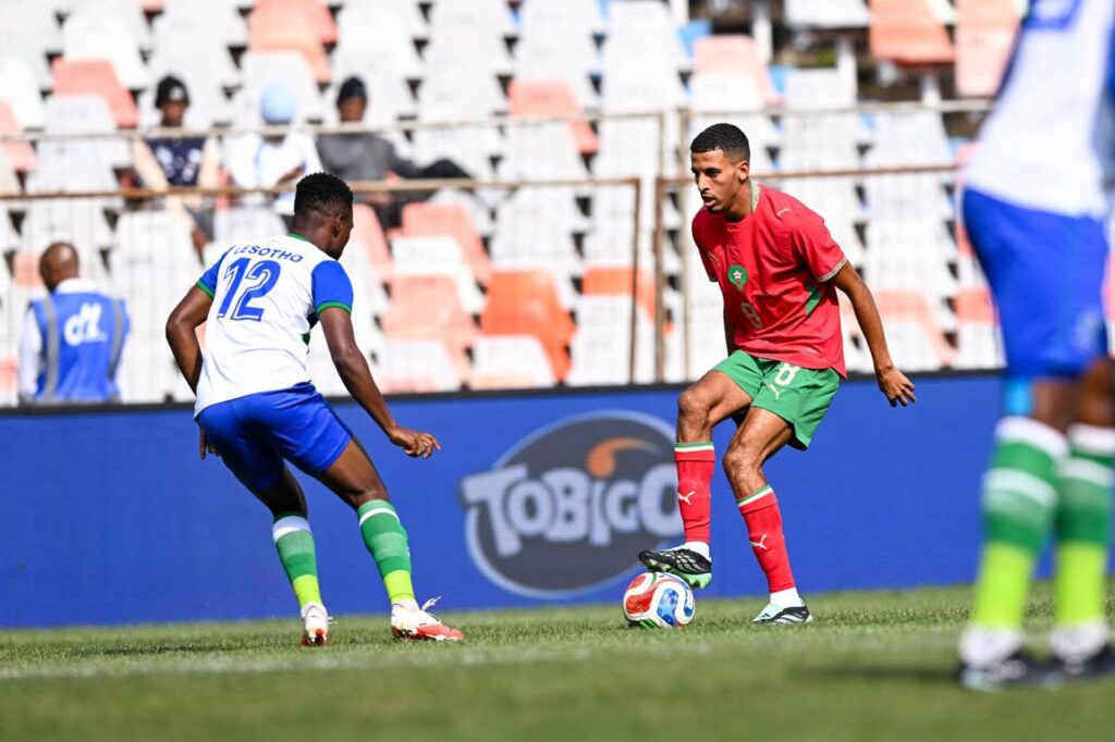 أوناحي يعادل رقم حكيمي وصيباري في الأهداف الدولية مع المغرب